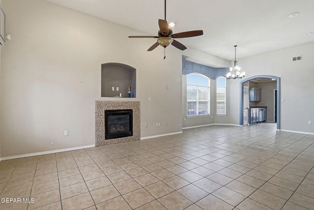 752 Weiermann, Horizon City, TX 79928