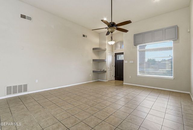 752 Weiermann, Horizon City, TX 79928
