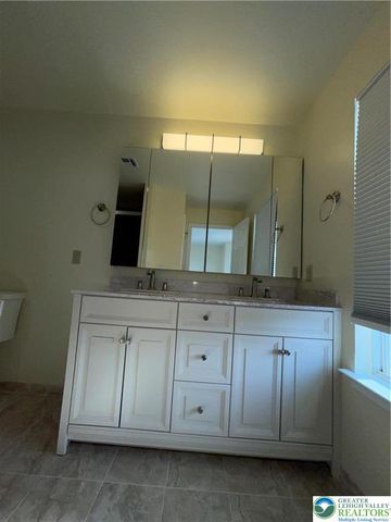 5527 West Spring Ridge Drive, Lower Macungie Twp, PA 18062