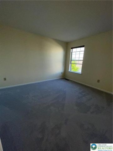 5527 West Spring Ridge Drive, Lower Macungie Twp, PA 18062