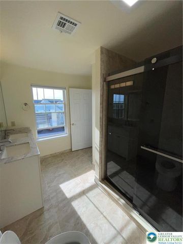 5527 West Spring Ridge Drive, Lower Macungie Twp, PA 18062