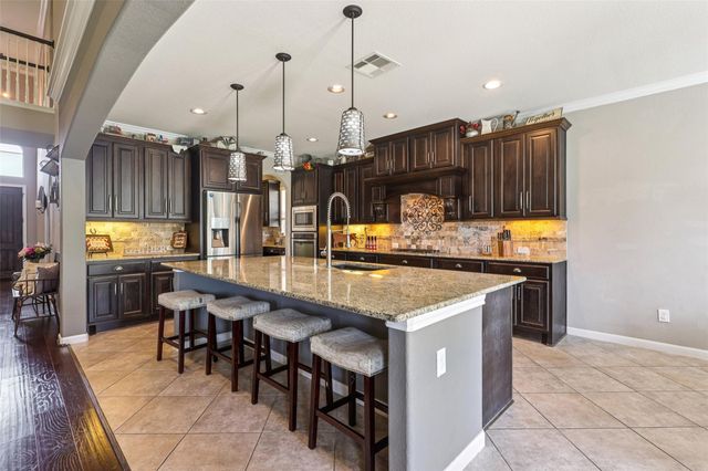 10919 Gallant Flag Drive, Tomball, TX 77375