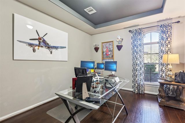 10919 Gallant Flag Drive, Tomball, TX 77375