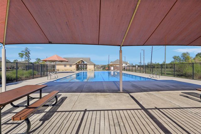 10919 Gallant Flag Drive, Tomball, TX 77375