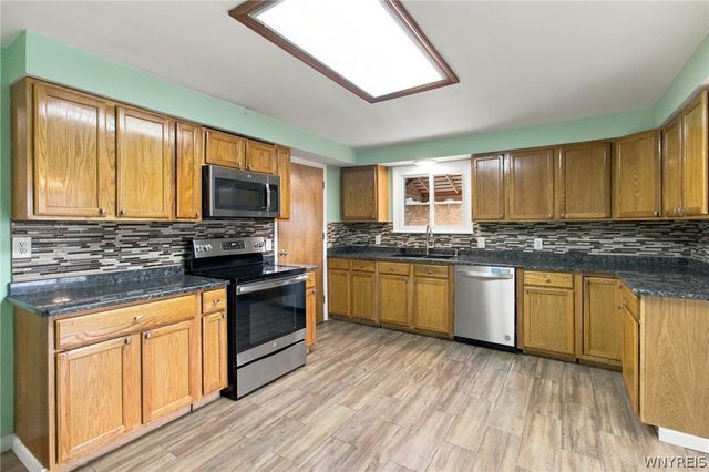 19 Trudy Lane, Cheektowaga, NY 14227