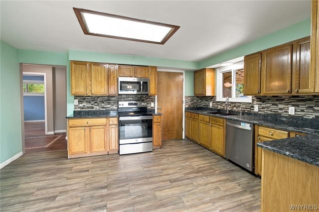 19 Trudy Lane, Cheektowaga, NY 14227