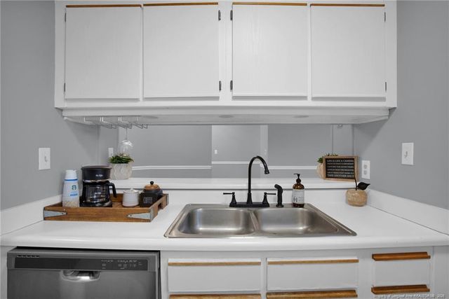 216 Waterdown Drive 8, Fayetteville, NC 28314