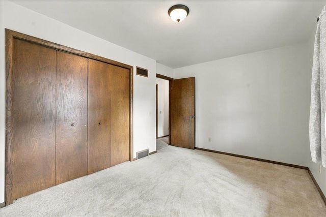 5302 Comanche Way, Madison, WI 53704