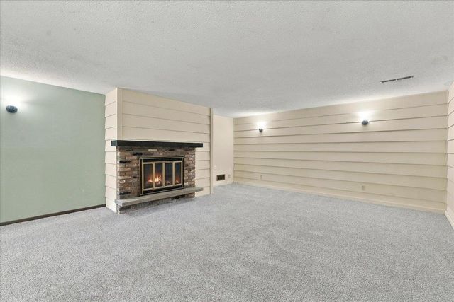 5302 Comanche Way, Madison, WI 53704