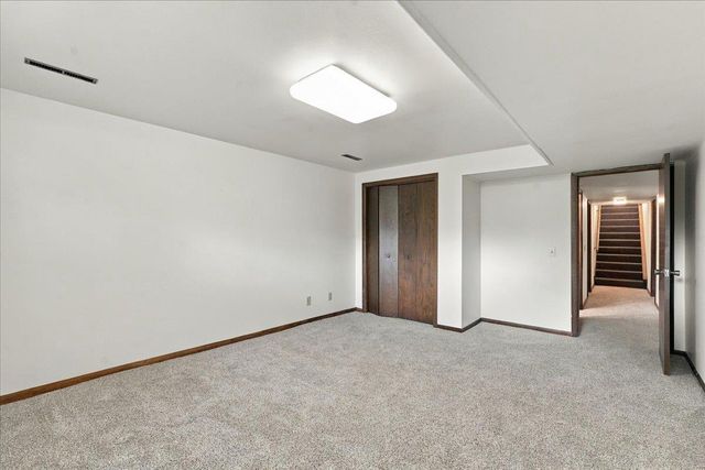 5302 Comanche Way, Madison, WI 53704
