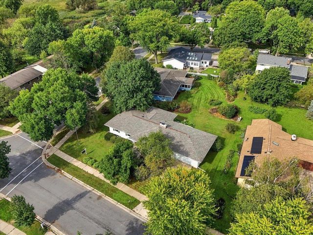 5302 Comanche Way, Madison, WI 53704
