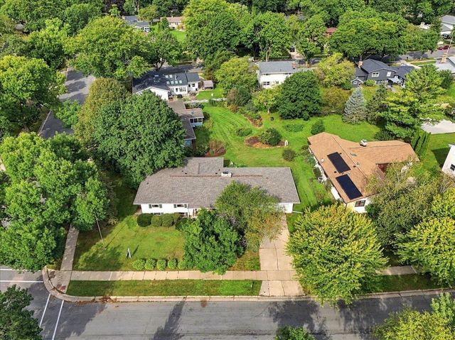 5302 Comanche Way, Madison, WI 53704