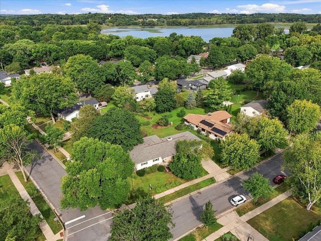 5302 Comanche Way, Madison, WI 53704