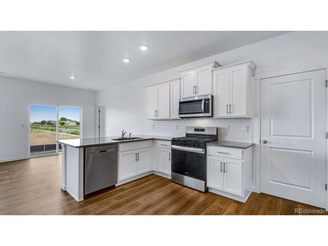 1018 Alpine St, Lochbuie, CO 80603