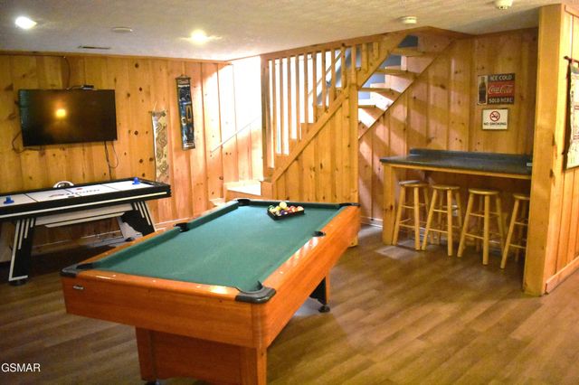 1722 Scenic Woods Way, Sevierville, TN 37876