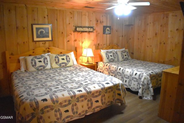 1722 Scenic Woods Way, Sevierville, TN 37876