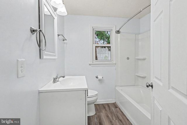 734 ELKWOOD DR, New Cumberland, PA 17070