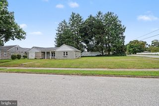 734 ELKWOOD DR, New Cumberland, PA 17070