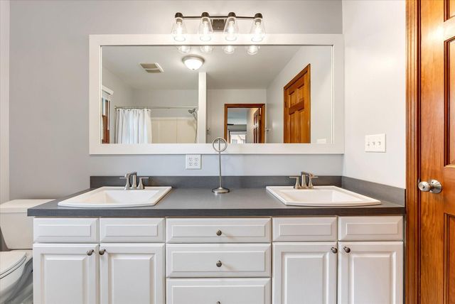 9447 Prairie Ridge Court, Blendon Twp, MI 49464
