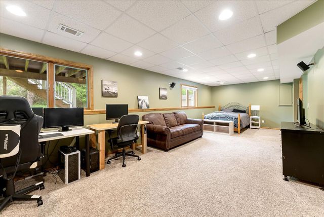 9447 Prairie Ridge Court, Blendon Twp, MI 49464