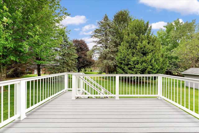 9447 Prairie Ridge Court, Blendon Twp, MI 49464