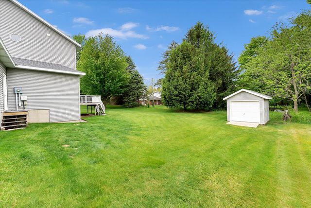 9447 Prairie Ridge Court, Blendon Twp, MI 49464