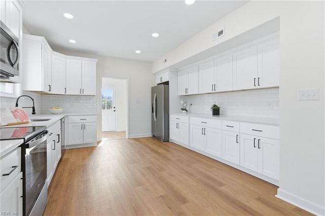 640 32nd ST, Newport News, VA 23607