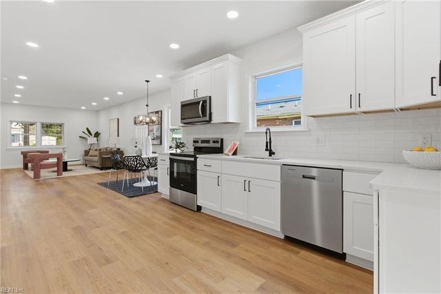 640 32nd ST, Newport News, VA 23607