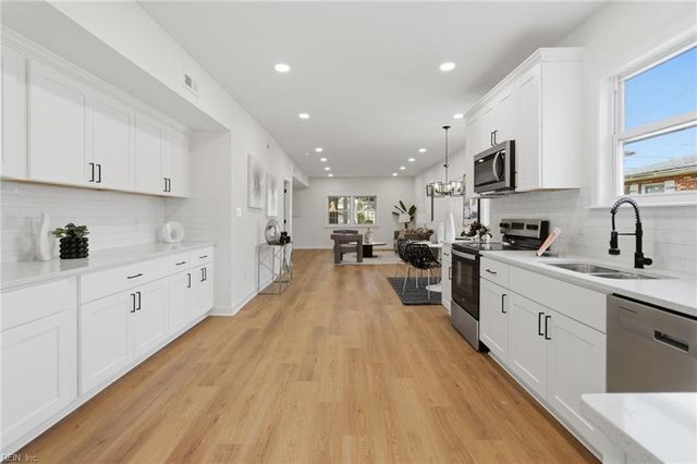 640 32nd ST, Newport News, VA 23607