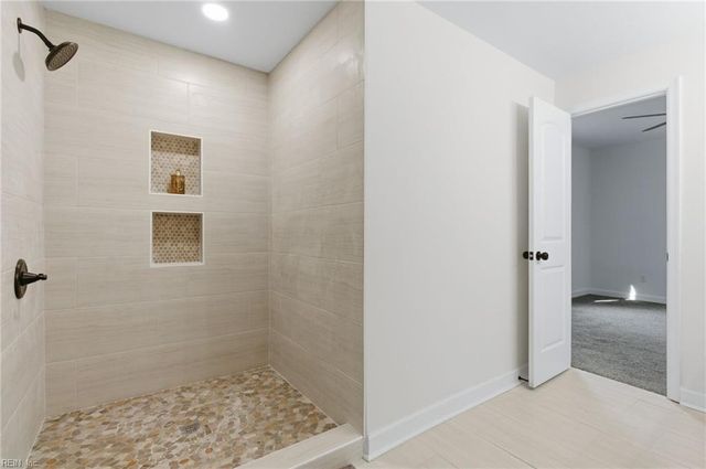 640 32nd ST, Newport News, VA 23607