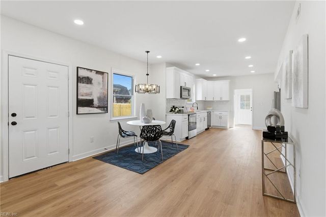 640 32nd ST, Newport News, VA 23607