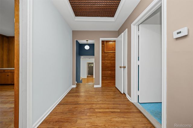 17240 Pontchartrain Blvd, Detroit, MI 48203