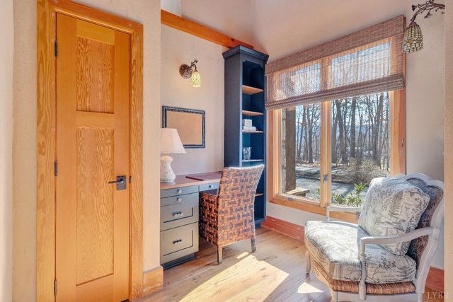 104 Arbor Lane, Huddleston, VA 24104