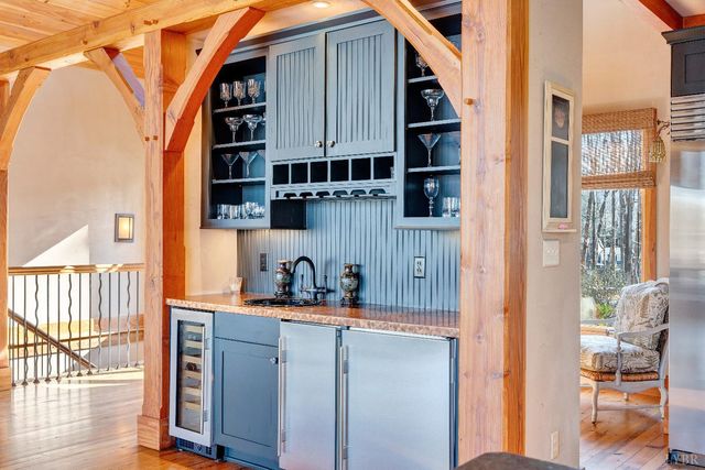 104 Arbor Lane, Huddleston, VA 24104