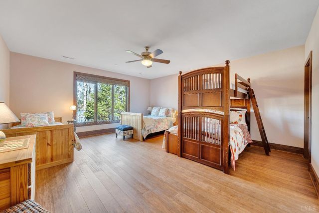 104 Arbor Lane, Huddleston, VA 24104