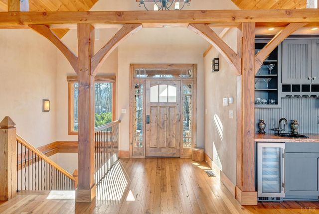 104 Arbor Lane, Huddleston, VA 24104