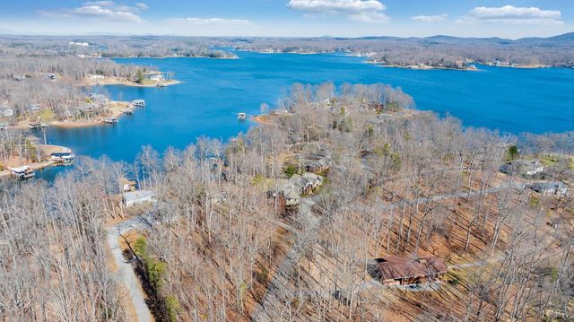 104 Arbor Lane, Huddleston, VA 24104