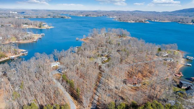 104 Arbor Lane, Huddleston, VA 24104