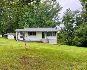 1132 S Rutherford Street, Blacksburg, SC 29702