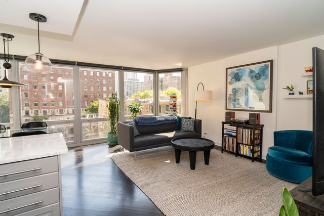 21 W Goethe Street 5G, Chicago, IL 60610