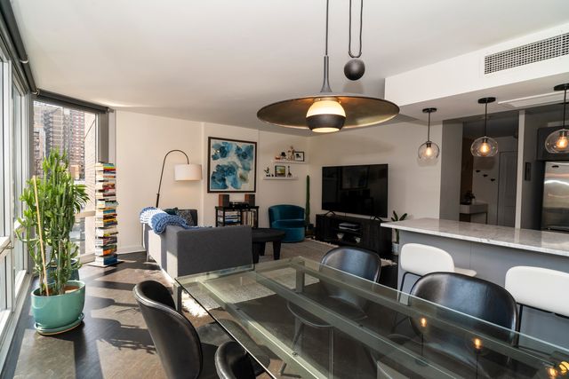 21 W Goethe Street 5G, Chicago, IL 60610