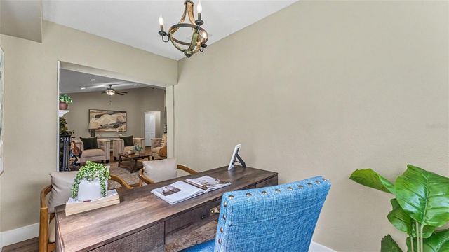 804 NESTLEWOOD COURT, Lakeland, FL 33813
