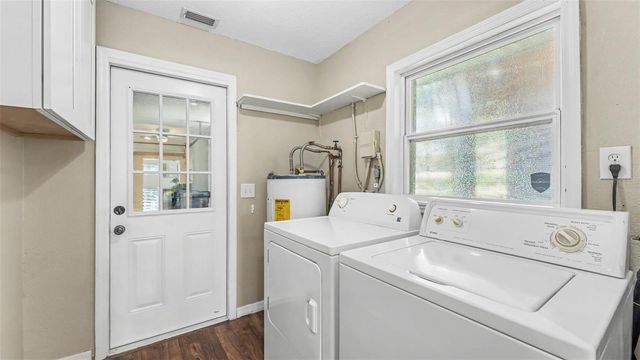 804 NESTLEWOOD COURT, Lakeland, FL 33813