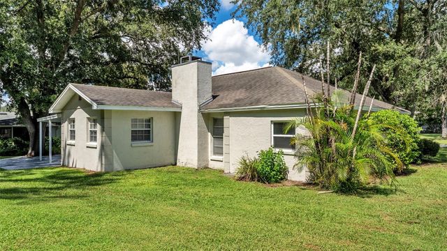 804 NESTLEWOOD COURT, Lakeland, FL 33813