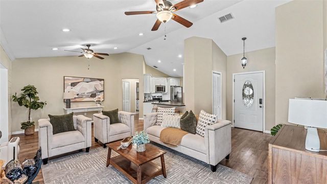 804 NESTLEWOOD COURT, Lakeland, FL 33813