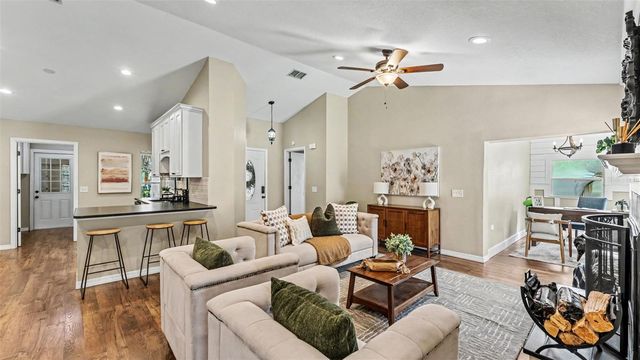 804 NESTLEWOOD COURT, Lakeland, FL 33813
