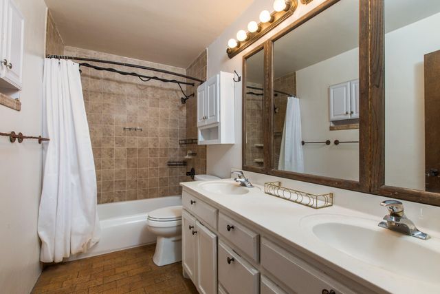 16 Bobolink Lane, Tijeras, NM 87059