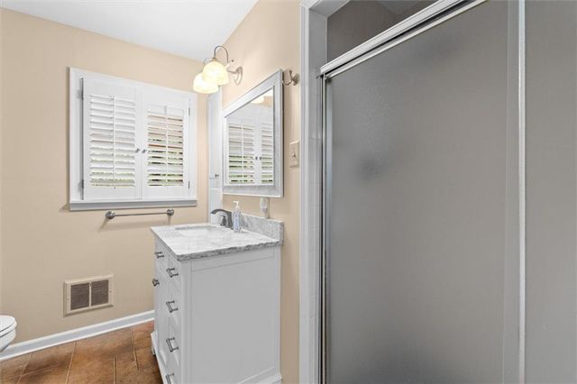 206 Ridley Dr, Carrollton, GA 30117