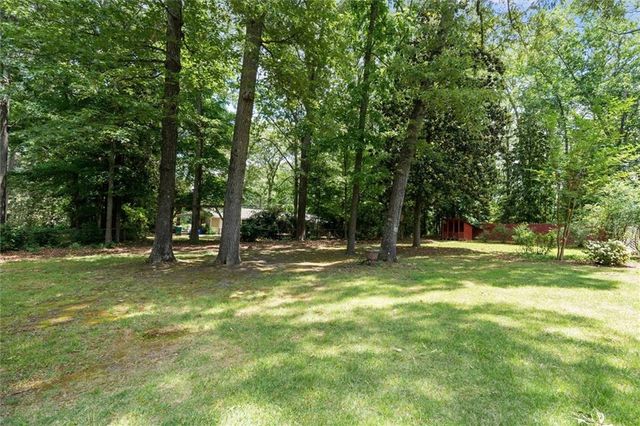 206 Ridley Dr, Carrollton, GA 30117