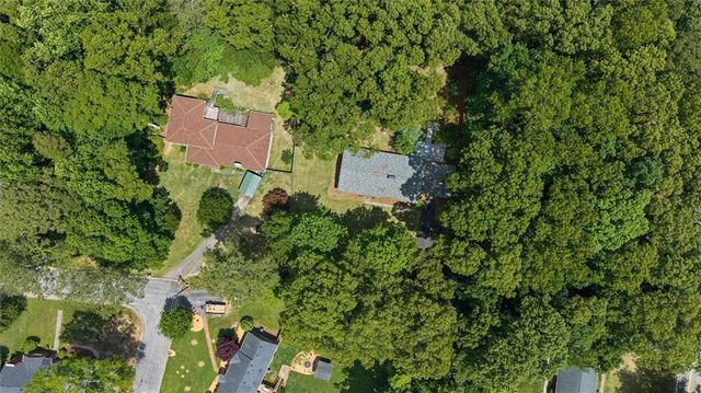 206 Ridley Dr, Carrollton, GA 30117